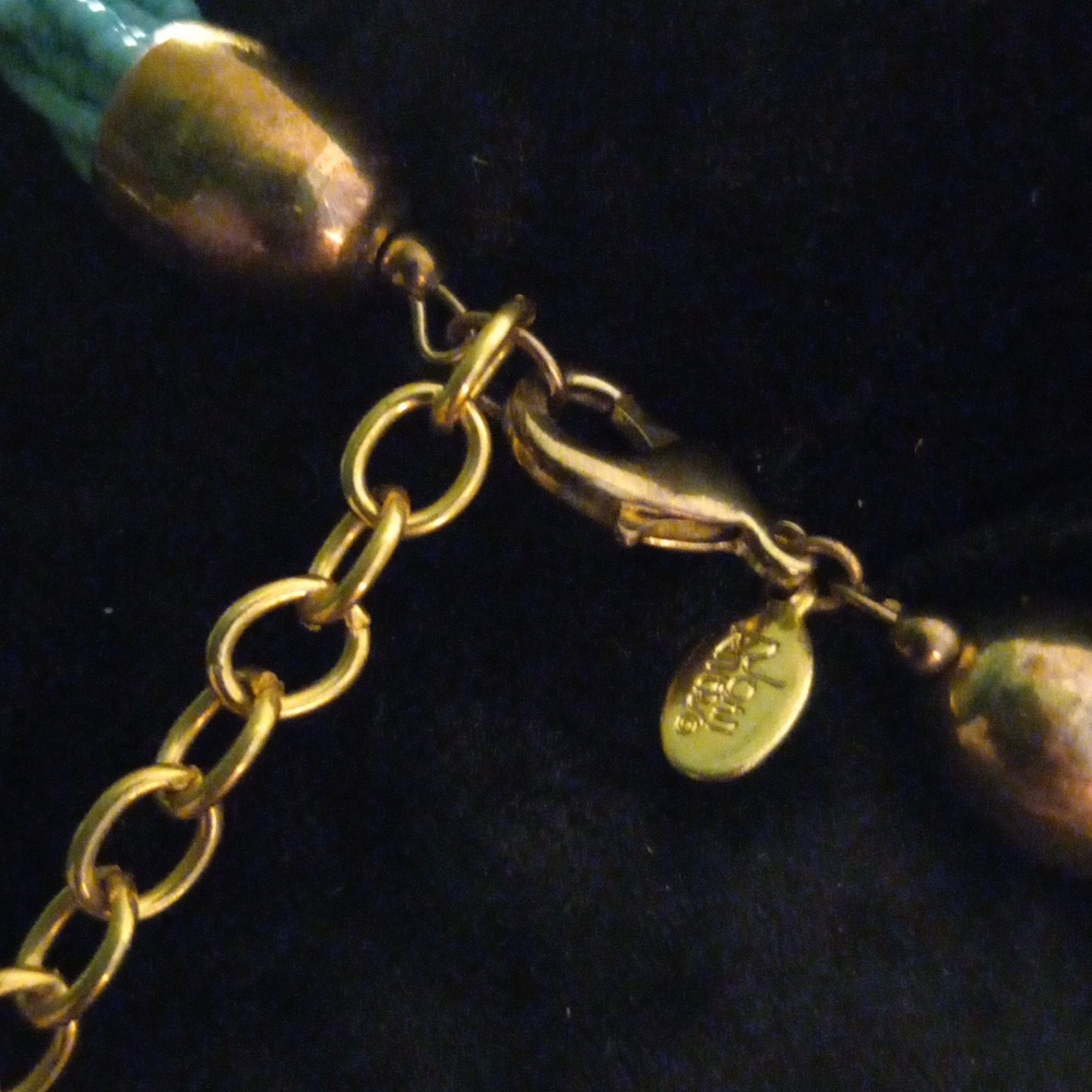 Joan Rivers Turquoise and Brown Beaded Necklace. 34 In Long. - Picture 8 of 8